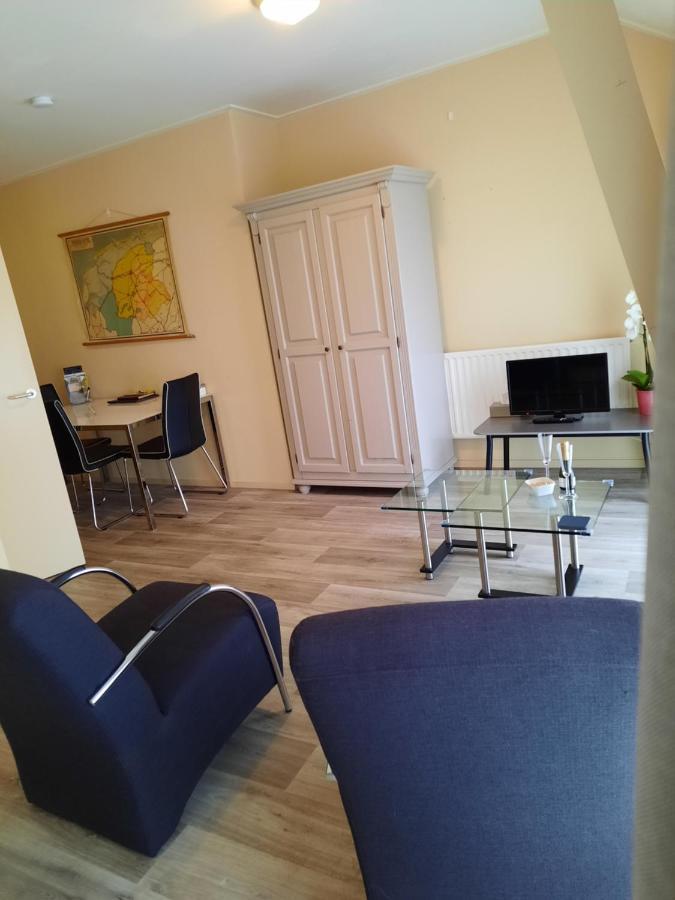Oude Bildtzijl Logement 'De Witte Klok' المظهر الخارجي الصورة