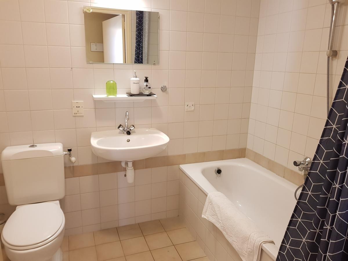 Oude Bildtzijl Logement 'De Witte Klok' المظهر الخارجي الصورة